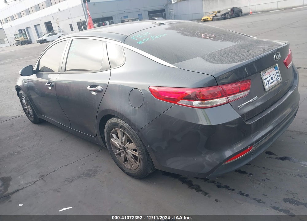 2016 KIA OPTIMA LX VIN: KNAGT4L39G5111949