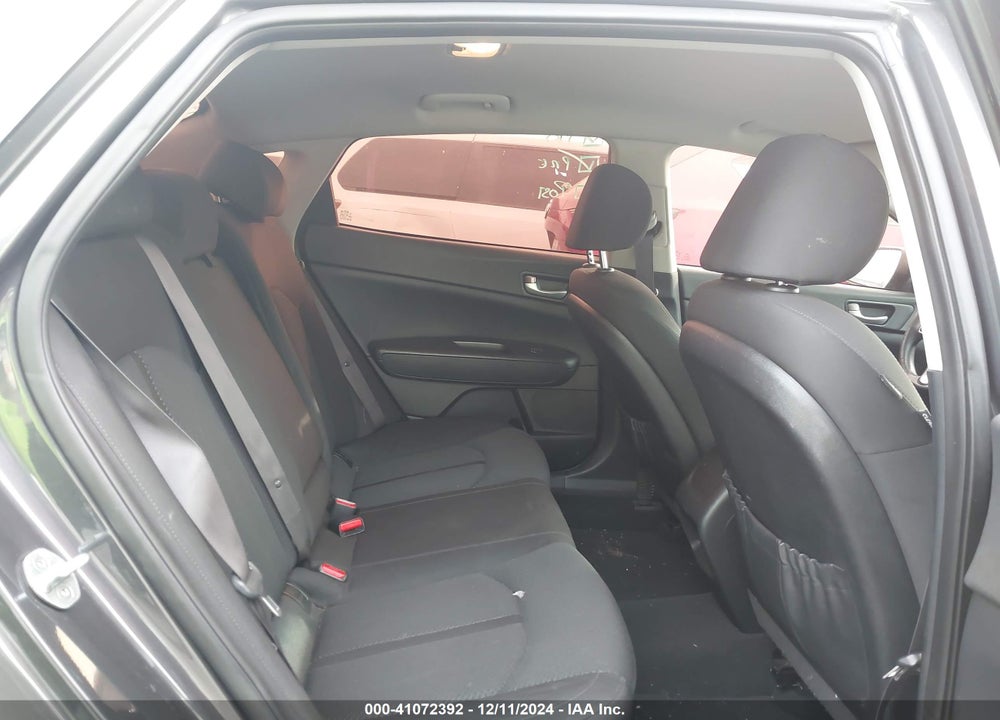2016 KIA OPTIMA LX VIN: KNAGT4L39G5111949