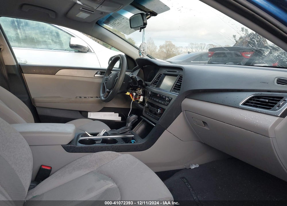 2016 HYUNDAI SONATA SE VIN: 5NPE24AF7GH423679
