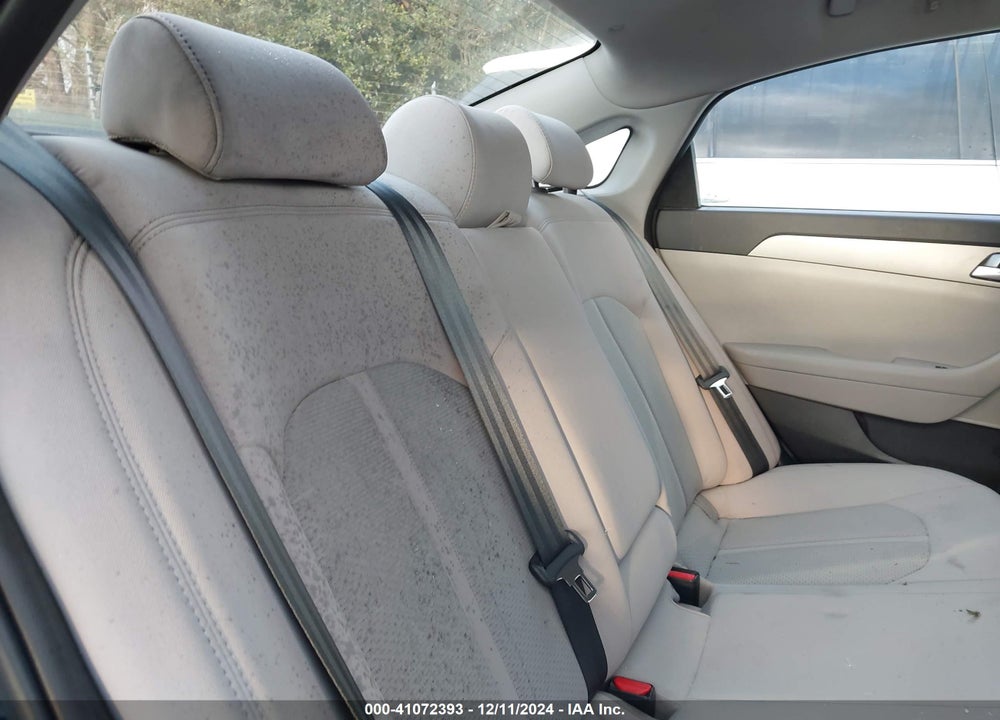 2016 HYUNDAI SONATA SE VIN: 5NPE24AF7GH423679