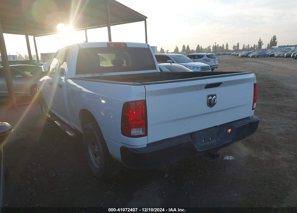 2018 RAM 1500 TRADESMAN 4X2 6'4 BOX VIN: 1C6RR6FG4JS263061