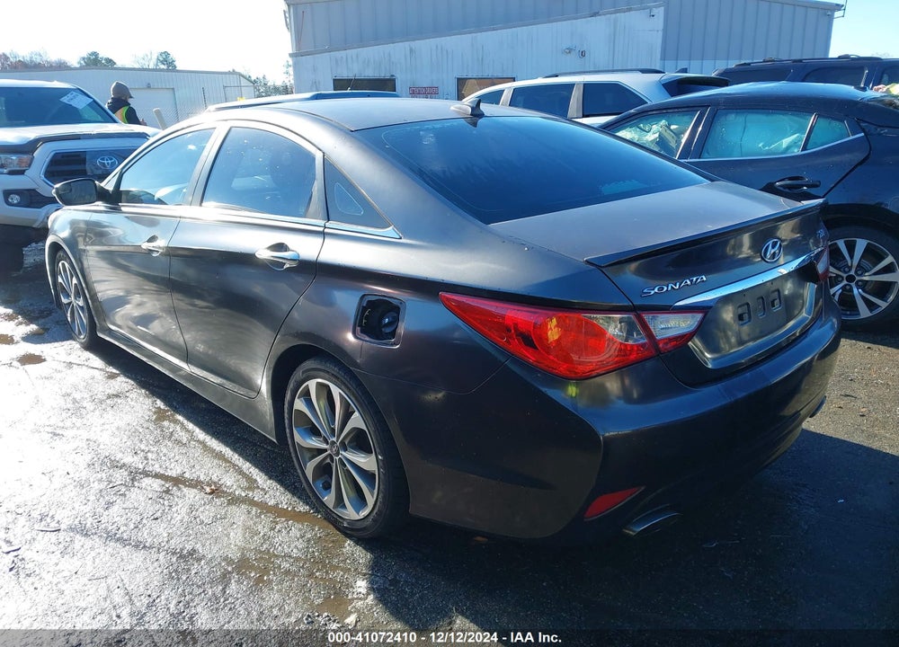 2014 HYUNDAI SONATA SE 2.0T VIN: 5NPEC4AB1EH860195