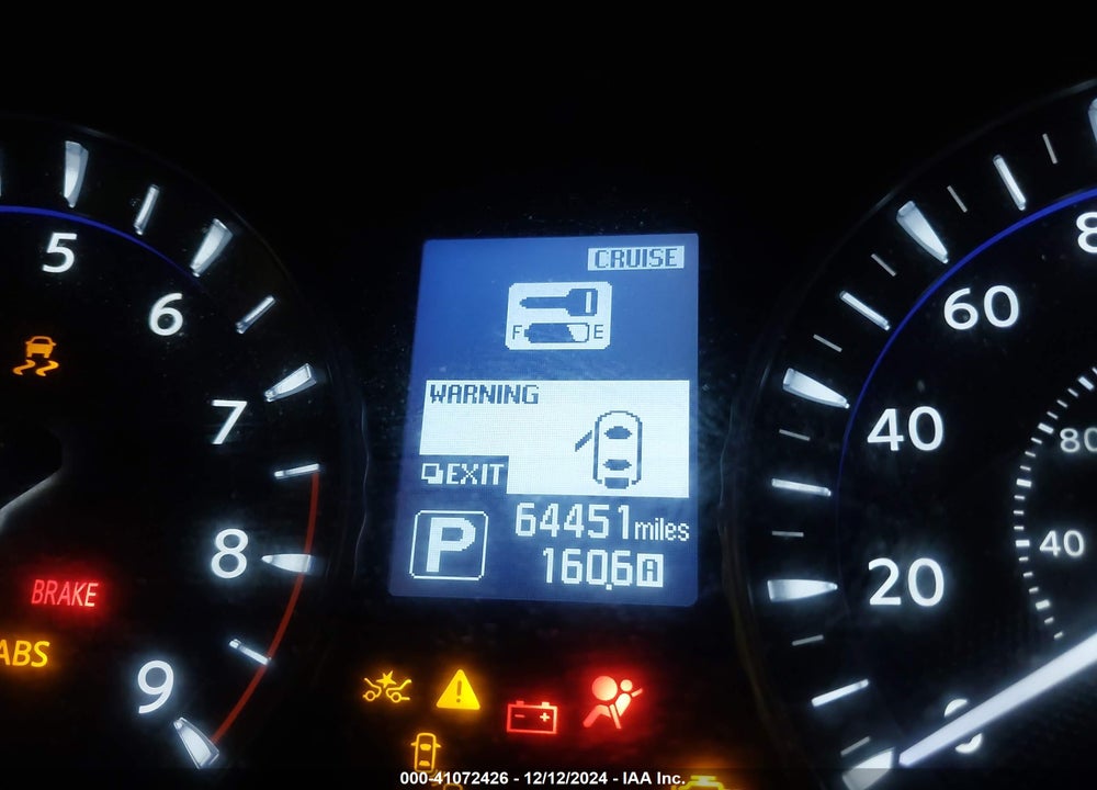2015 INFINITI Q70 VIN: JN1BY1AR9FM561581