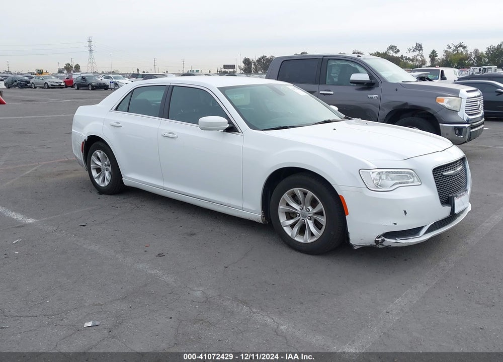 2016 CHRYSLER 300 LIMITED VIN: 2C3CCAAG1GH142051