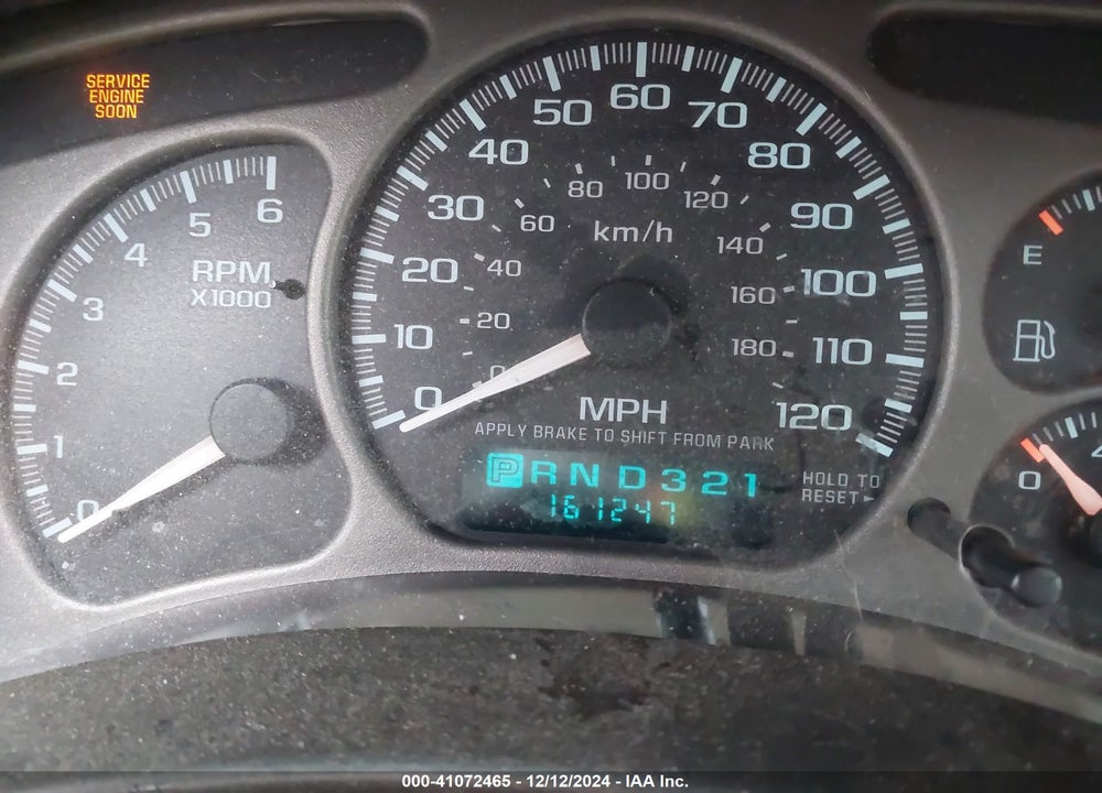 2002 GMC YUKON XL 1500 DENALI VIN: 1GKFK66U42J218283