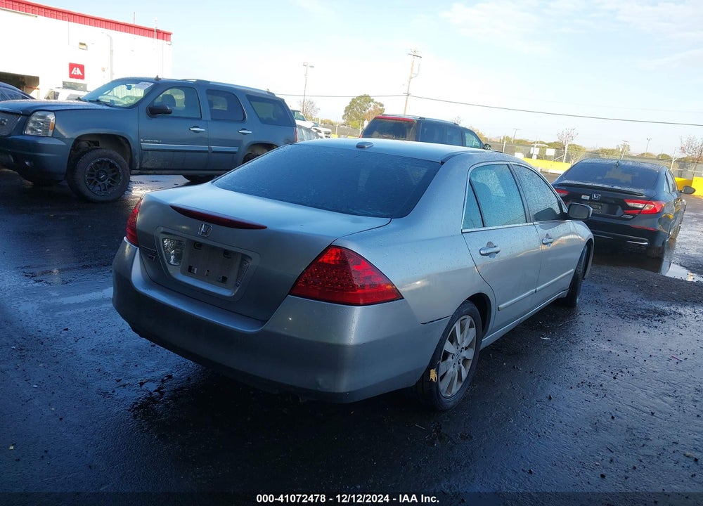 2006 HONDA ACCORD 3.0 EX VIN: 1HGCM66576A001089