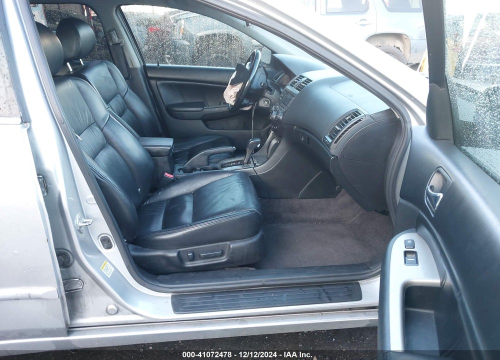 2006 HONDA ACCORD 3.0 EX VIN: 1HGCM66576A001089