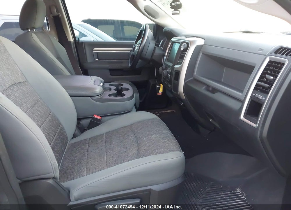 2017 RAM 1500 BIG HORN 4X2 6'4 BOX VIN: 1C6RR6GT9HS576306
