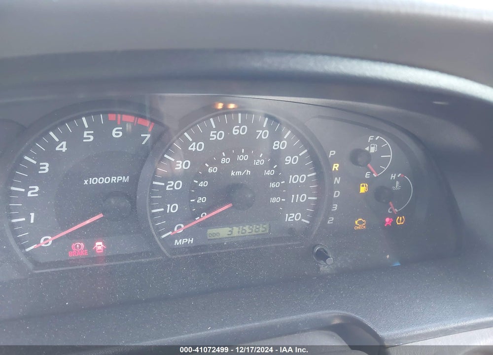 2005 TOYOTA TUNDRA SR5 V8 VIN: 5TBET34155S484293