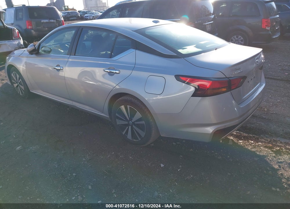2021 NISSAN ALTIMA SV FWD VIN: 1N4BL4DV0MN354936
