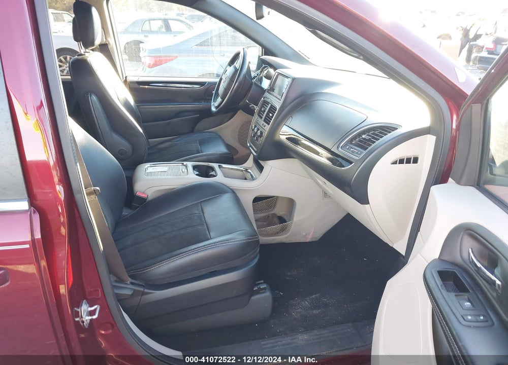 2019 DODGE GRAND CARAVAN SXT VIN: 2C4RDGCG2KR620130