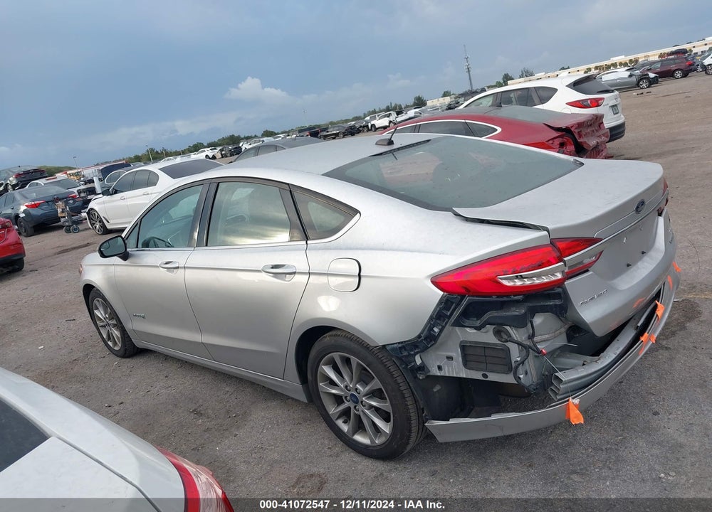 2017 FORD FUSION HYBRID SE VIN: 3FA6P0LU2HR344015