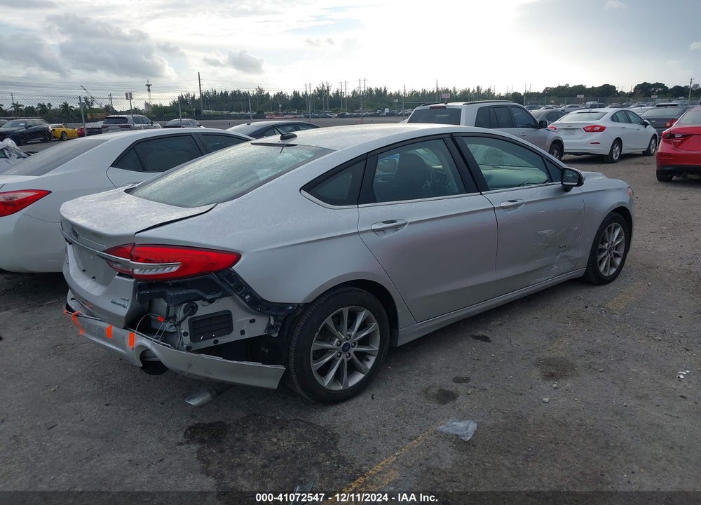 2017 FORD FUSION HYBRID SE VIN: 3FA6P0LU2HR344015