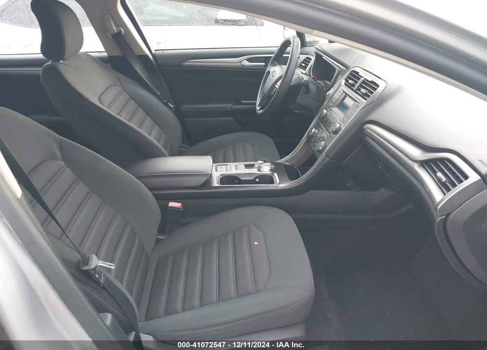 2017 FORD FUSION HYBRID SE VIN: 3FA6P0LU2HR344015