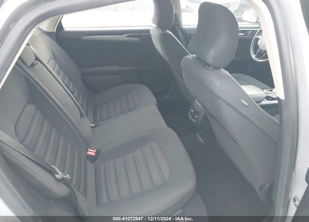 2017 FORD FUSION HYBRID SE VIN: 3FA6P0LU2HR344015
