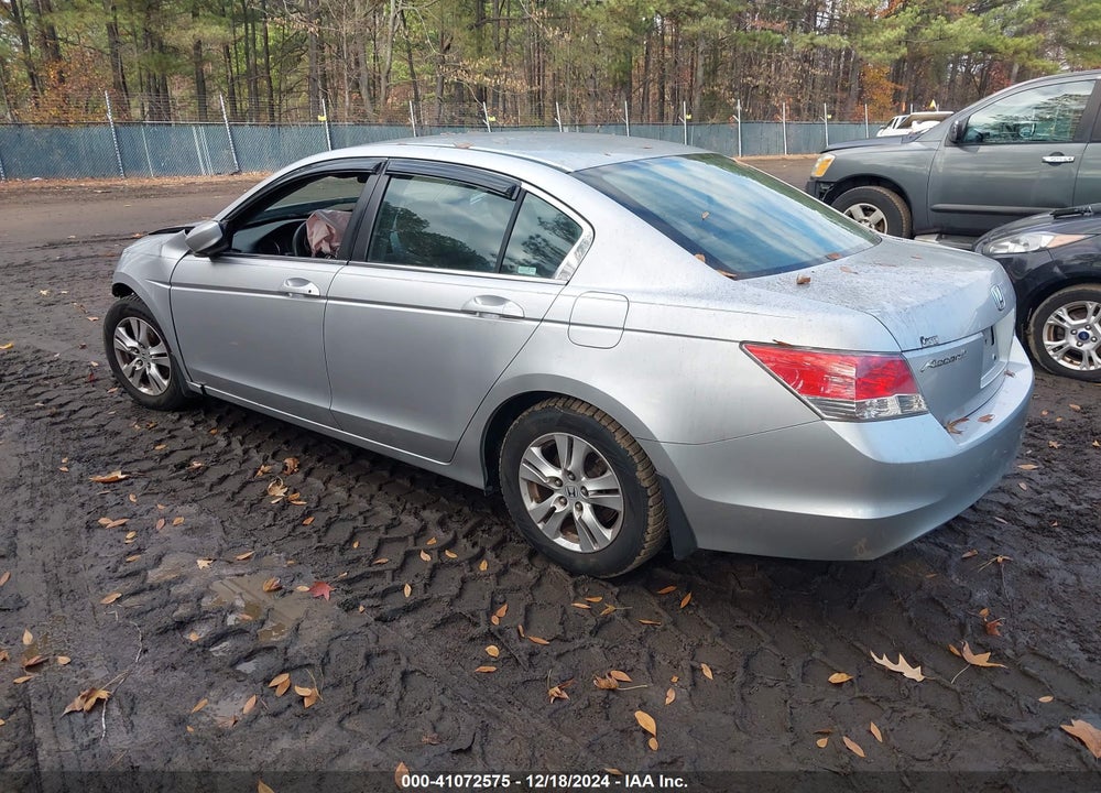 2009 HONDA ACCORD 2.4 LX-P VIN: 1HGCP26479A123009