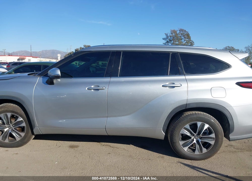 2021 TOYOTA HIGHLANDER HYBRID XLE VIN: 5TDGARAH9MS009089
