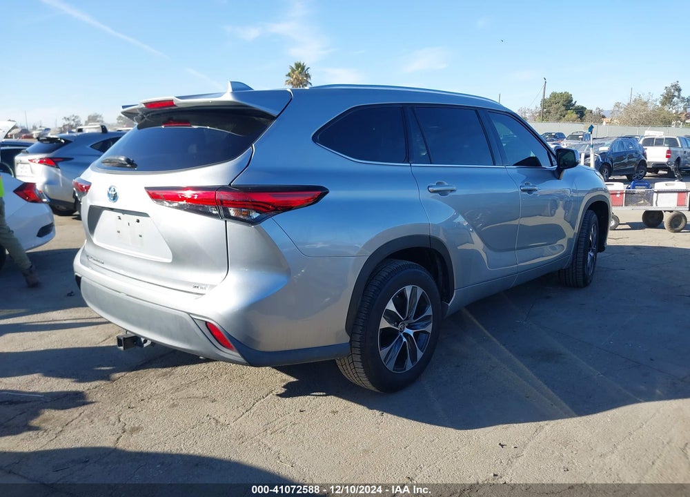 2021 TOYOTA HIGHLANDER HYBRID XLE VIN: 5TDGARAH9MS009089
