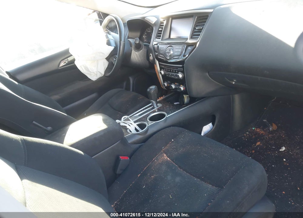 2015 NISSAN PATHFINDER PLATINUM/S/SL/SV VIN: 5N1AR2MN7FC618740