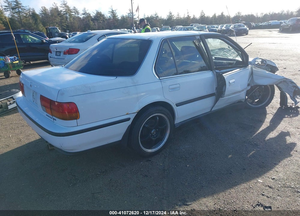 1993 HONDA ACCORD LX VIN: 1HGCB7650PA177303