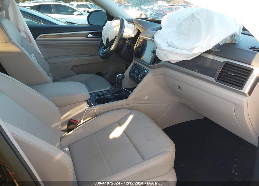 2021 VOLKSWAGEN ATLAS 3.6L V6 SE W/TECHNOLOGY R-LINE VIN: 1V2RR2CA1MC551053