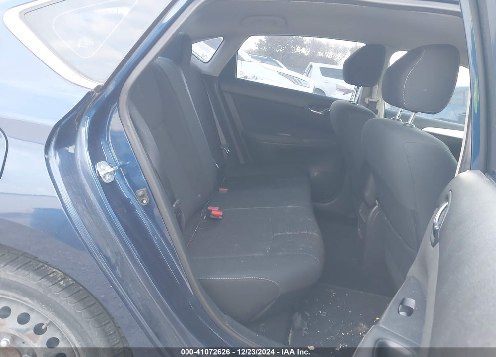2017 NISSAN SENTRA VIN: 3N1AB7AP7HY272231