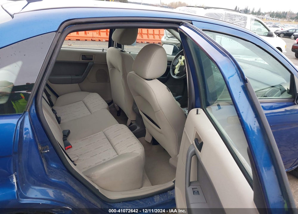 2008 FORD FOCUS VIN: 1FAHP35N88W211112