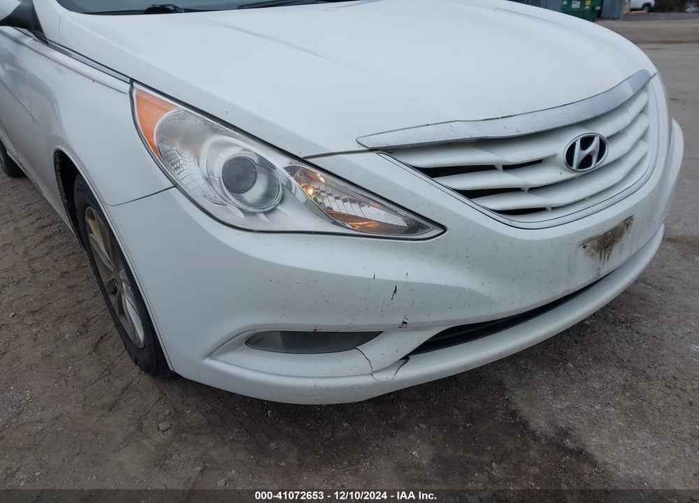 2013 HYUNDAI SONATA GLS VIN: 5NPEB4AC4DH804309