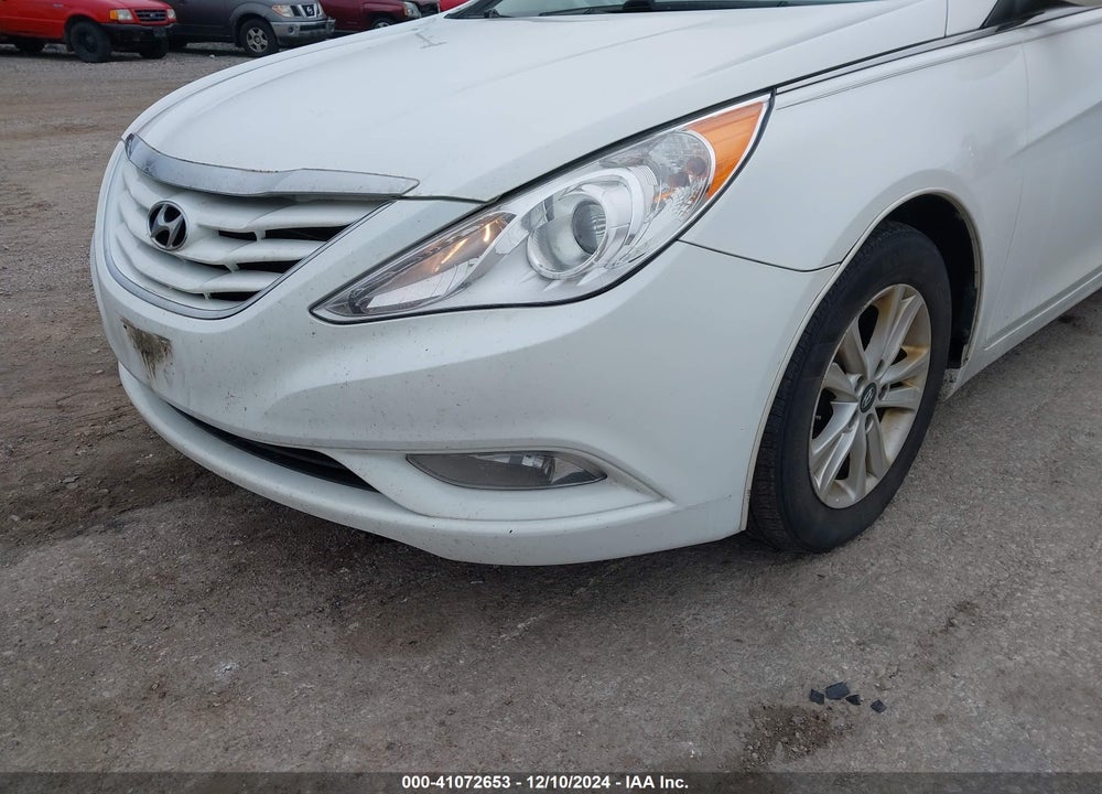 2013 HYUNDAI SONATA GLS VIN: 5NPEB4AC4DH804309