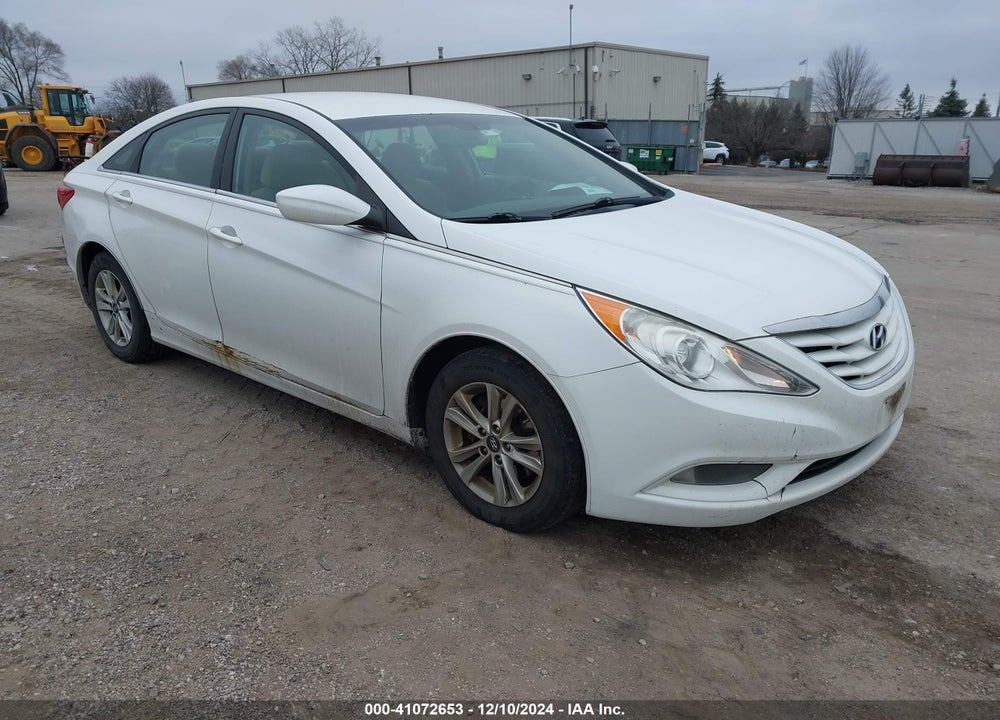 2013 HYUNDAI SONATA GLS VIN: 5NPEB4AC4DH804309