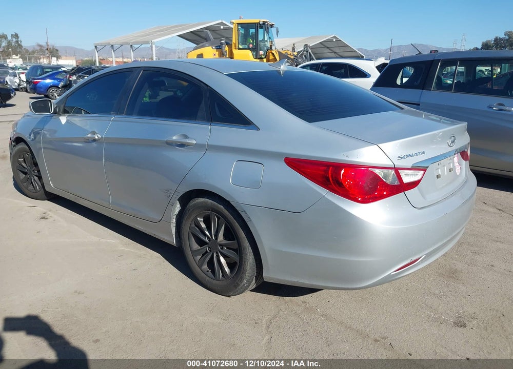 2011 HYUNDAI SONATA GLS VIN: 5NPEB4AC9BH013187