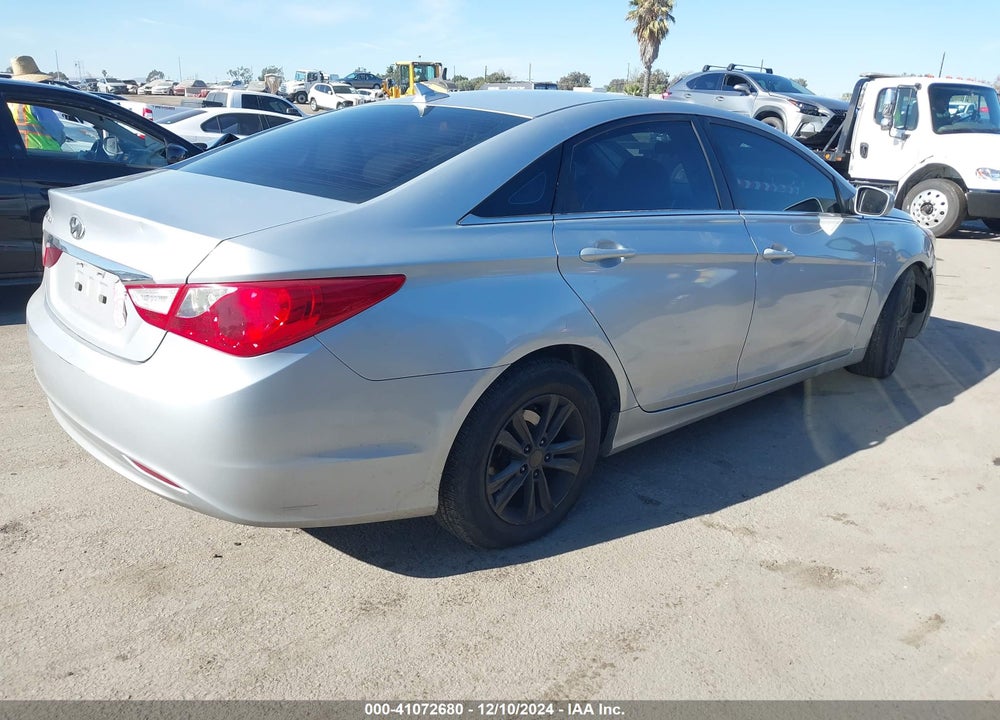 2011 HYUNDAI SONATA GLS VIN: 5NPEB4AC9BH013187