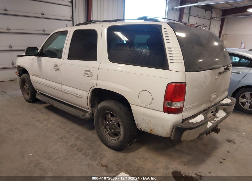 2002 CHEVROLET TAHOE LT VIN: 1GNEC13Z82R250332