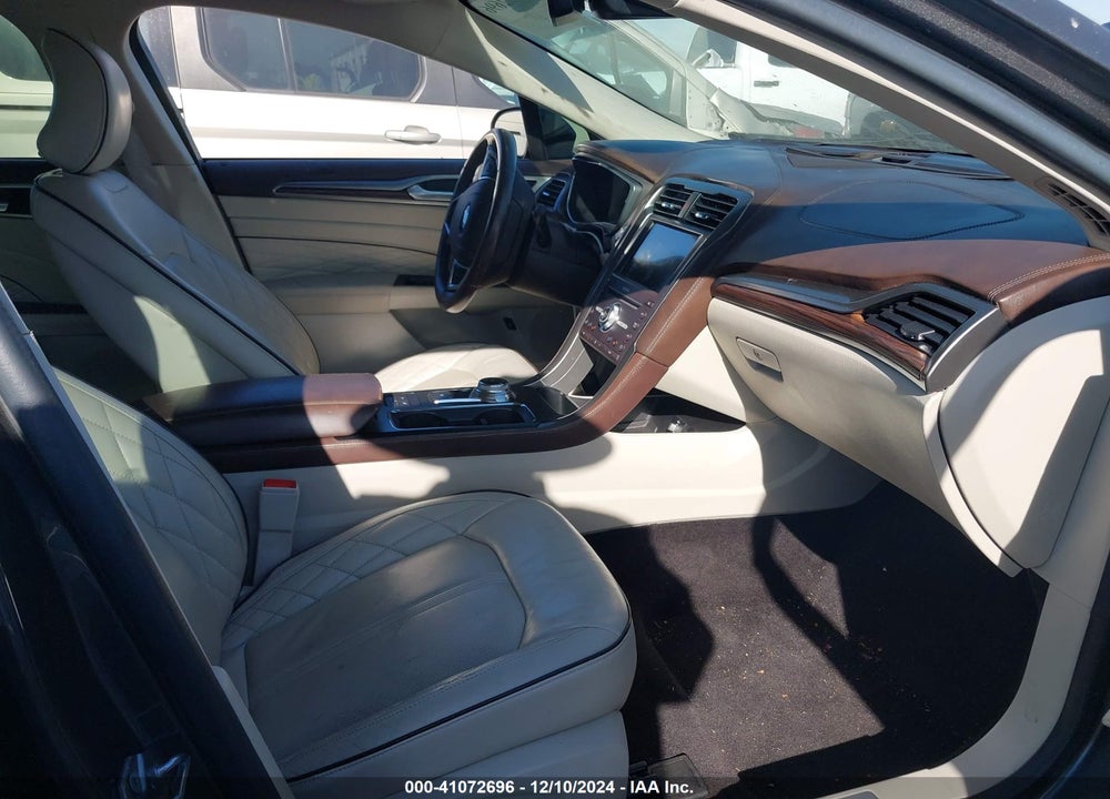 2017 FORD FUSION VIN: 3FA6P0SU5HR105477