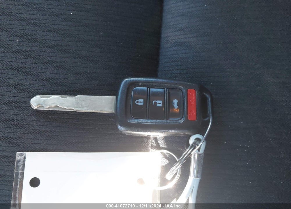 2015 HONDA ACCORD VIN: 1HGCR2F56FA064078