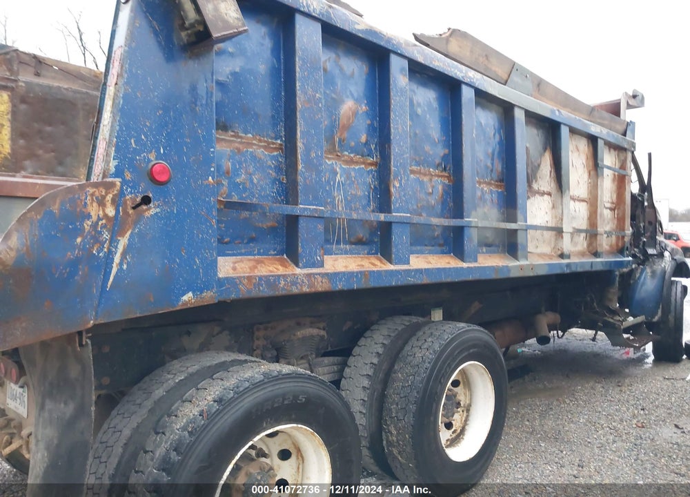 2007 STERLING TRUCK LT 9500 VIN: 2FZHAZCKX7AY42928