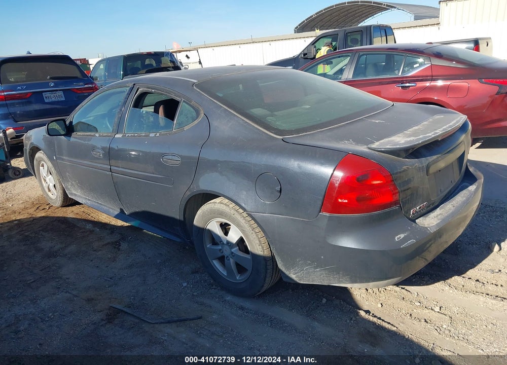 2008 PONTIAC GRAND PRIX VIN: 2G2WP552581158237
