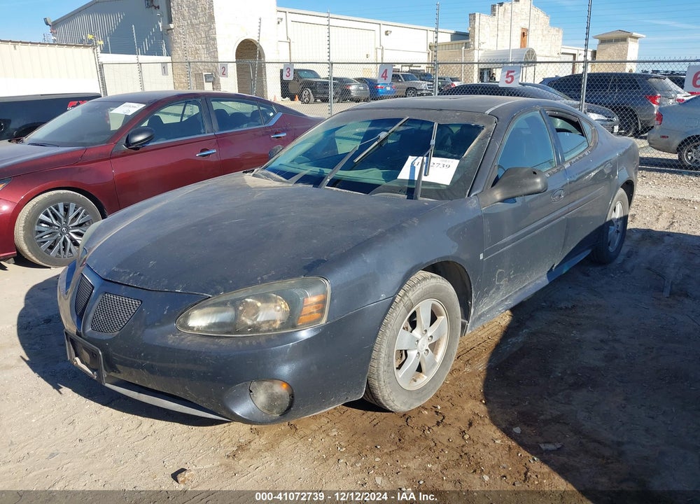 2008 PONTIAC GRAND PRIX VIN: 2G2WP552581158237