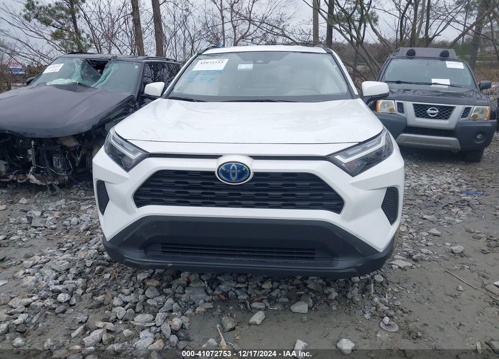 2024 TOYOTA RAV4 HYBRID XLE VIN: 4T3RWRFV1RU121853