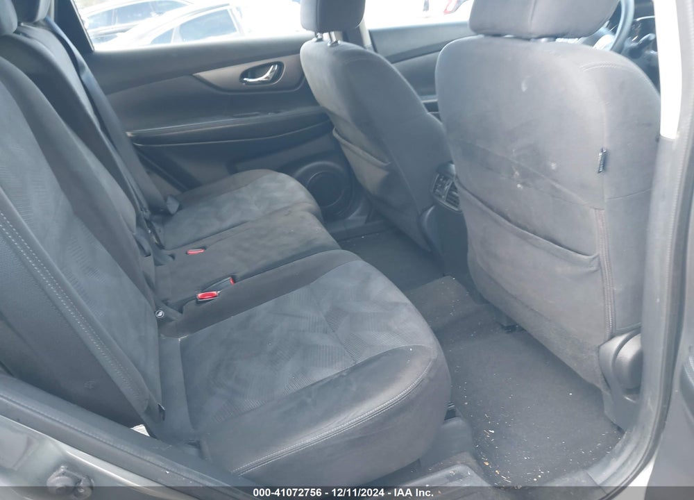 2015 NISSAN ROGUE S VIN: KNMAT2MV7FP534965