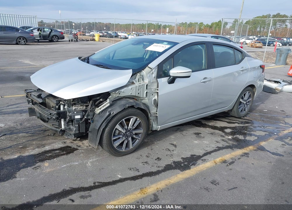 2020 NISSAN VERSA SV XTRONIC CVT VIN: 3N1CN8EV4LL807567