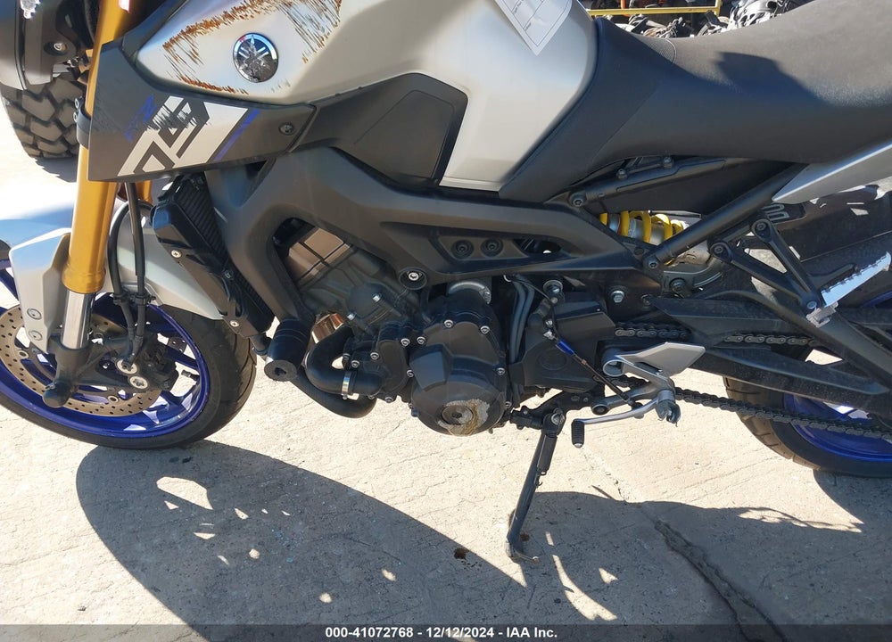 2015 YAMAHA FZ09 VIN: JYARN33E4FA007193