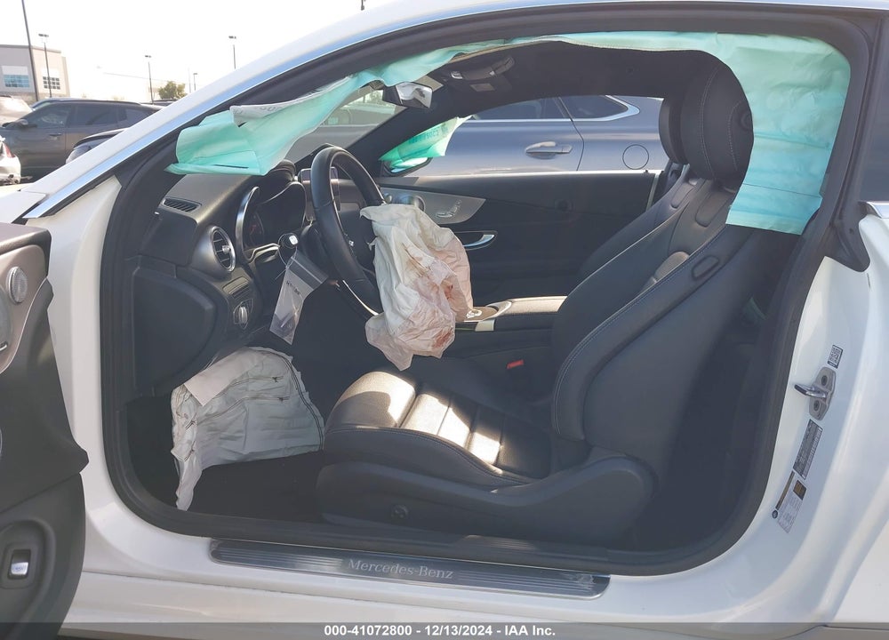 2019 MERCEDES-BENZ C 300 VIN: WDDWJ8DB1KF928052