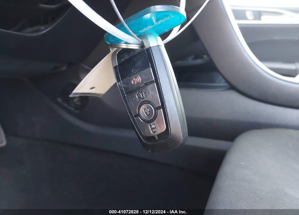 2020 FORD FUSION VIN: 3FA6P0HD6LR148077