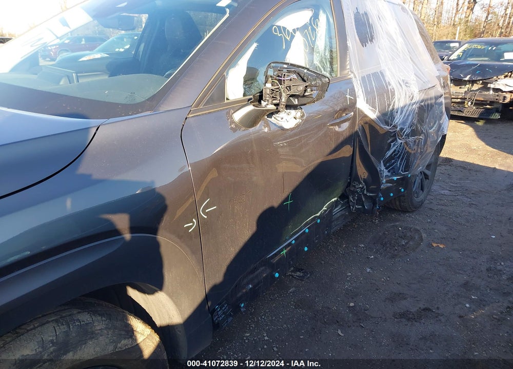 2024 MAZDA CX-50 2.5 S PREFERRED VIN: 7MMVABBM1RN196982