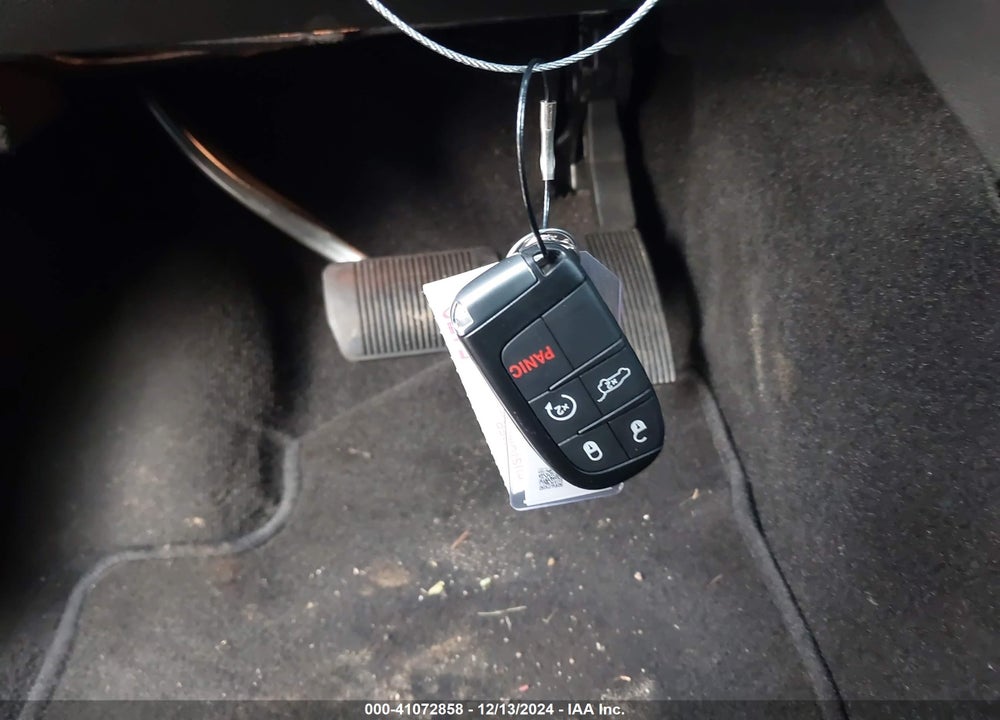 2022 DODGE DURANGO R/T RWD VIN: 1C4SDHCT9NC101805