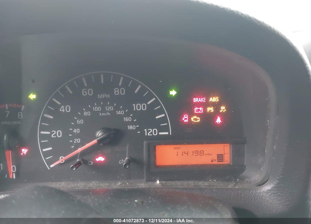 2015 NISSAN NV200 SV VIN: 3N6CM0KN8FK704231