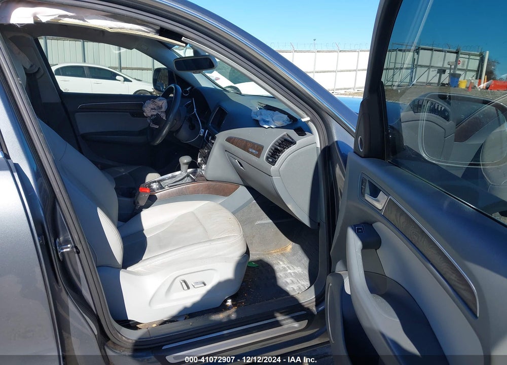 2015 AUDI Q5 2.0T PREMIUM VIN: WA1LFAFP4FA108852