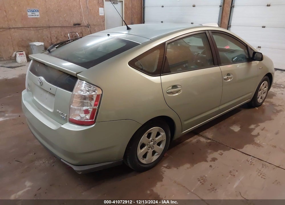 2008 TOYOTA PRIUS VIN: JTDKB20U583378147