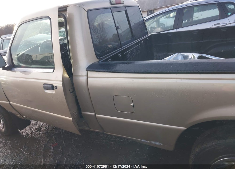 2000 FORD RANGER XL/XLT VIN: 1FTYR10V1YTA52628